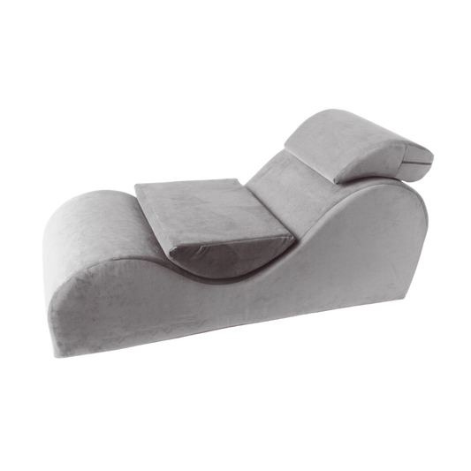 Esse Chaise