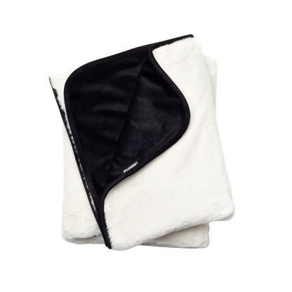 Fascinator Throw – Faux Fur